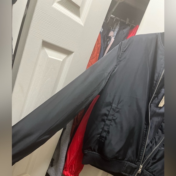 Forever 21 Black Bomber Jacket that says Love Yourself - Picture 6 of 6